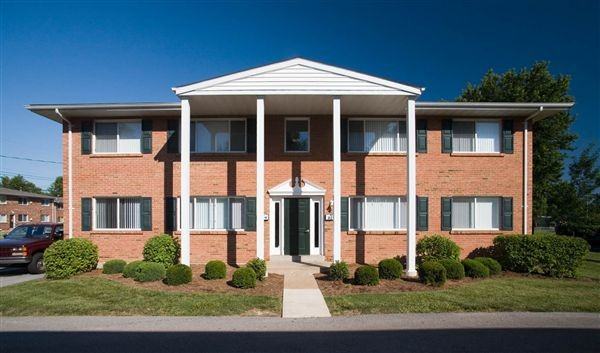 Charbonier Manor - Photo 3 of 3