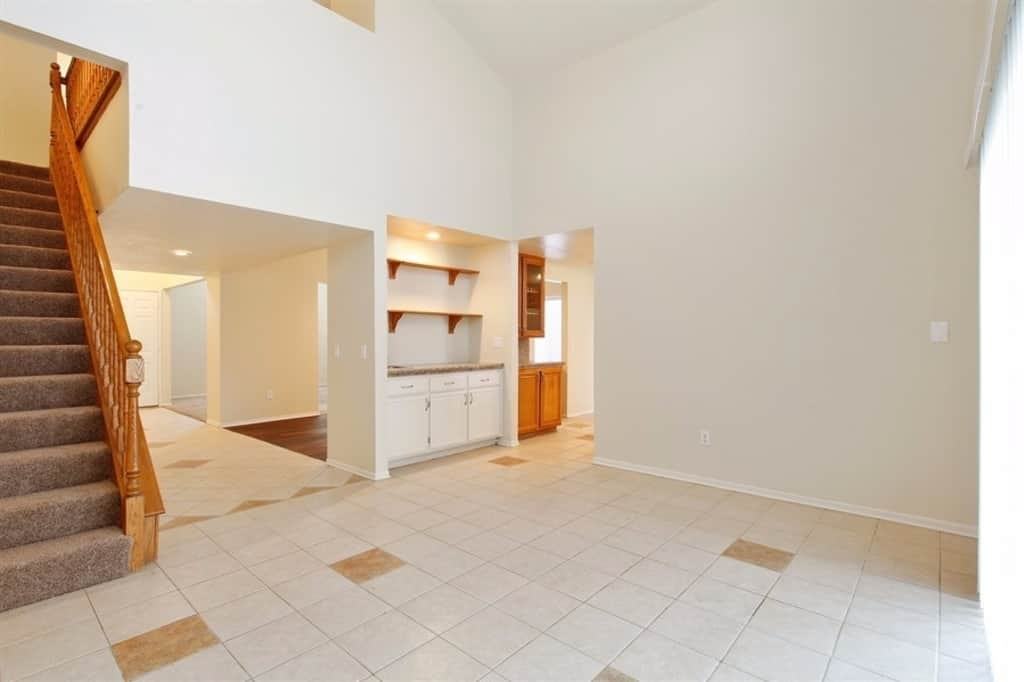 44146 Camellia St - Photo 2 of 14