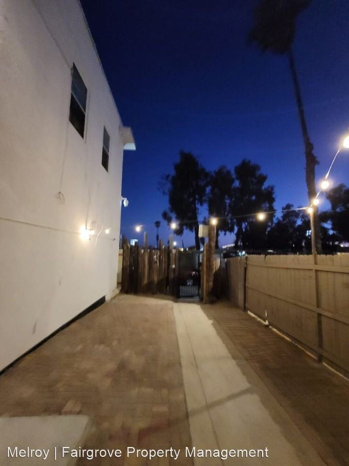 2284 Kearney Ave - Photo 3 of 19