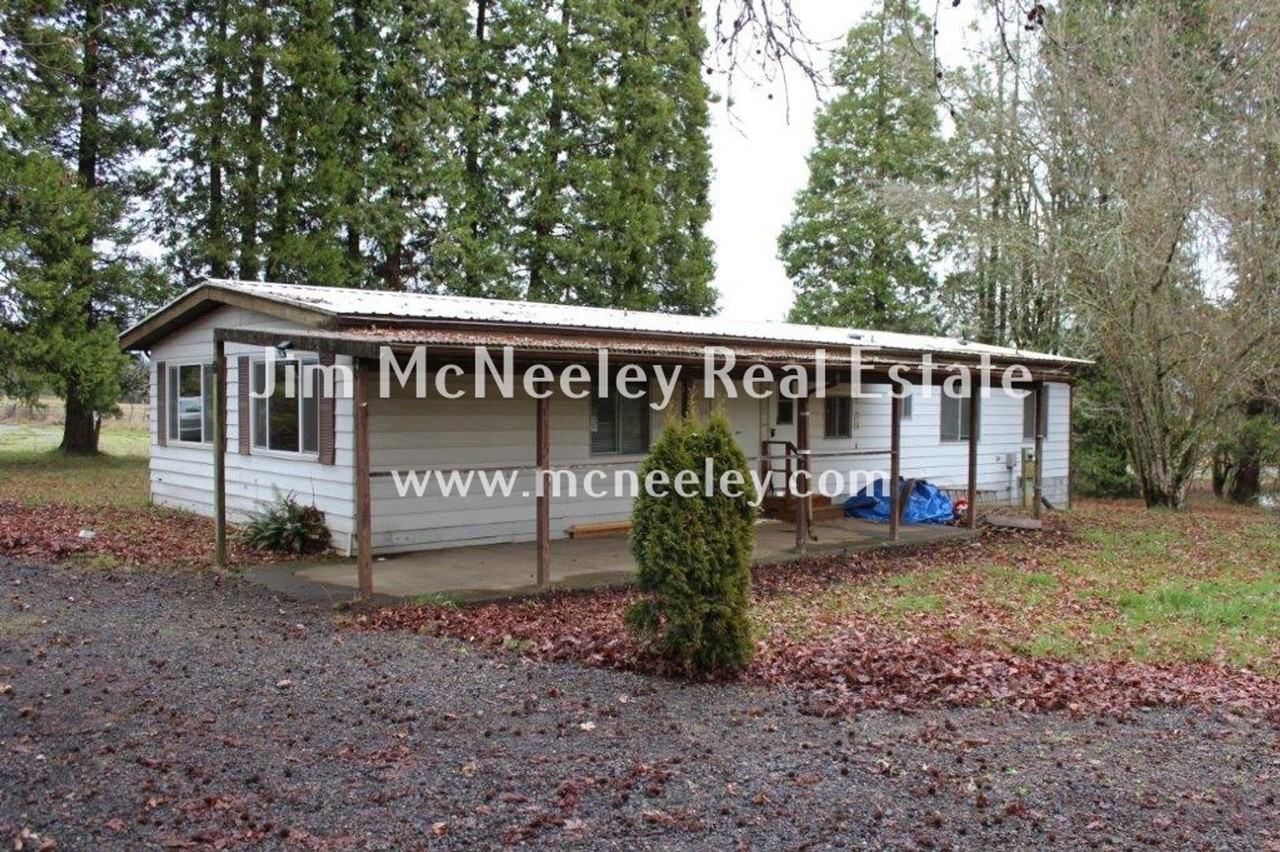 34499 Bennett Rd - Photo 2 of 24