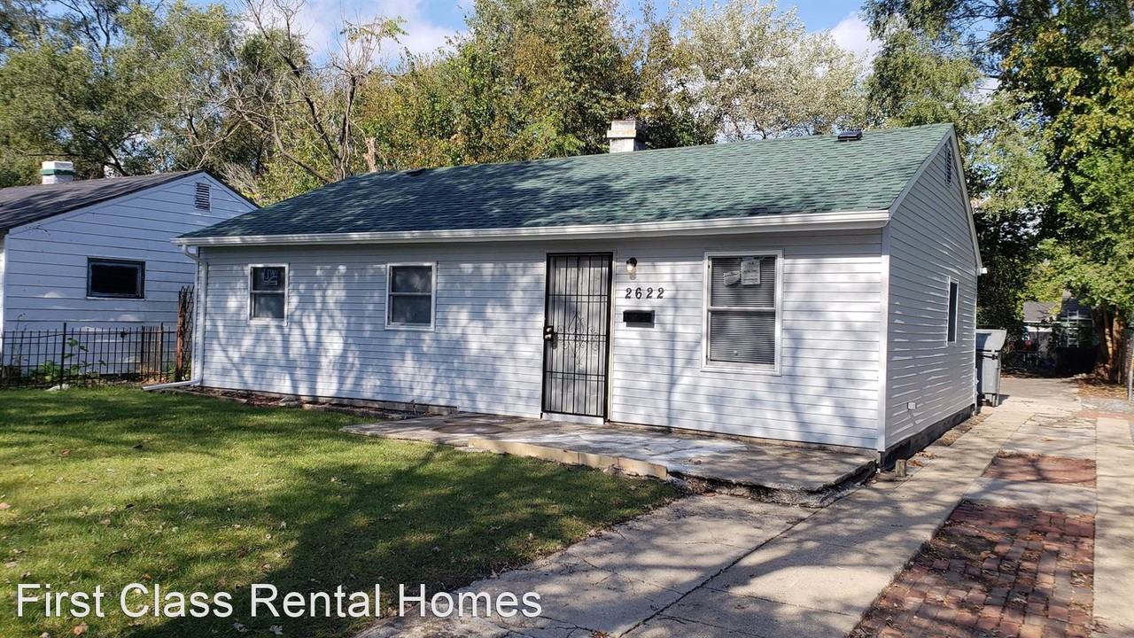 2622 E 22nd Ave - Photo 2 of 4