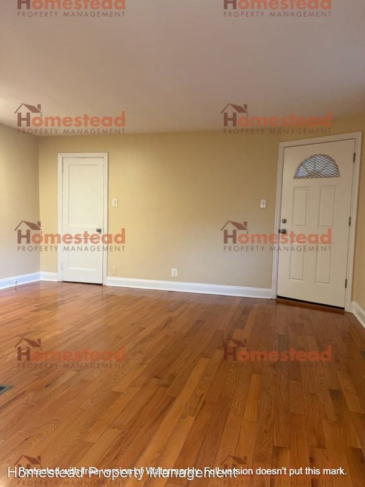 4001 Lasher Rd - Photo 3 of 21