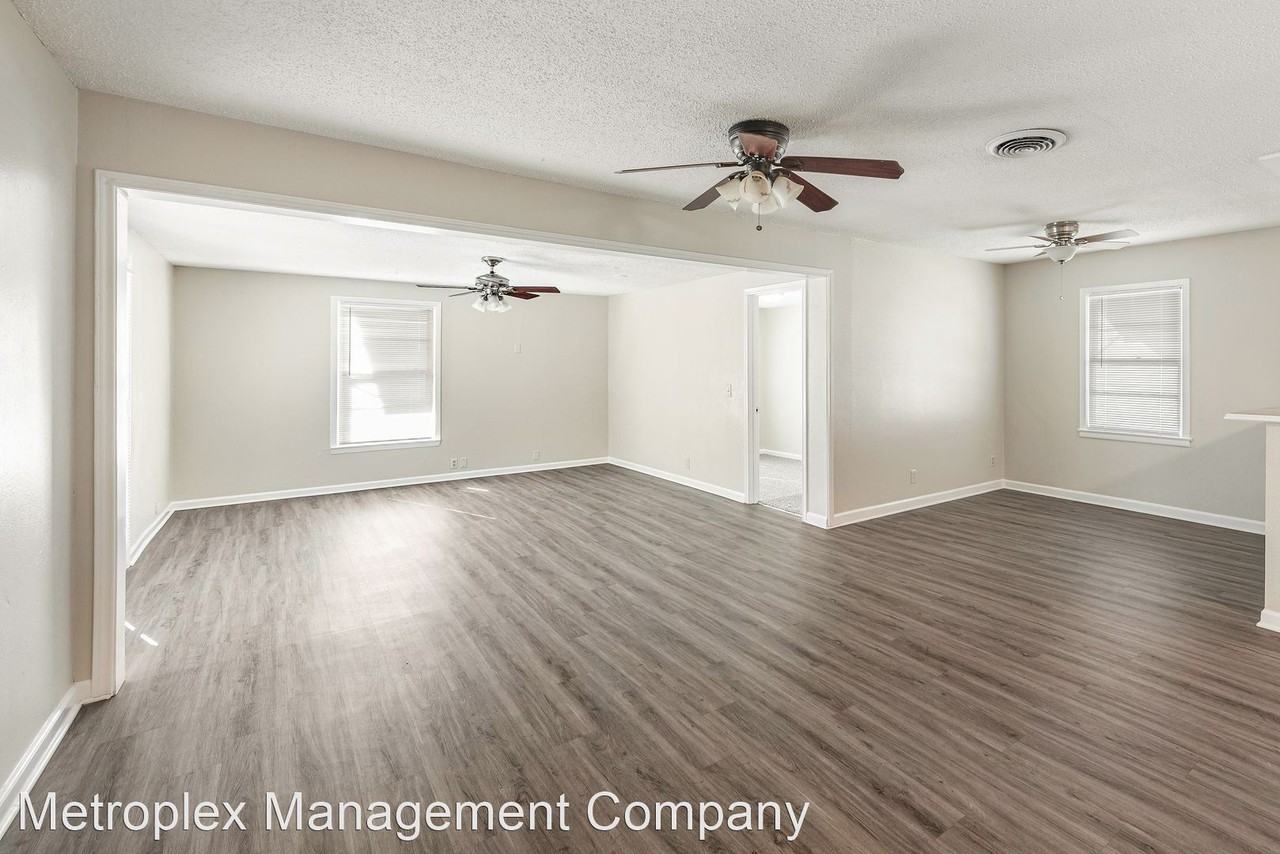 5849 Carb Dr - Photo 2 of 22