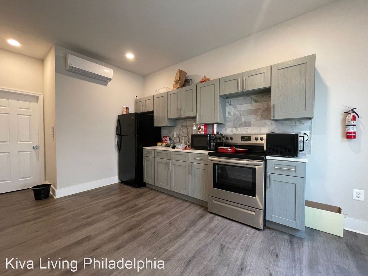 1517 West Firth Street, - Photo 3 of 10