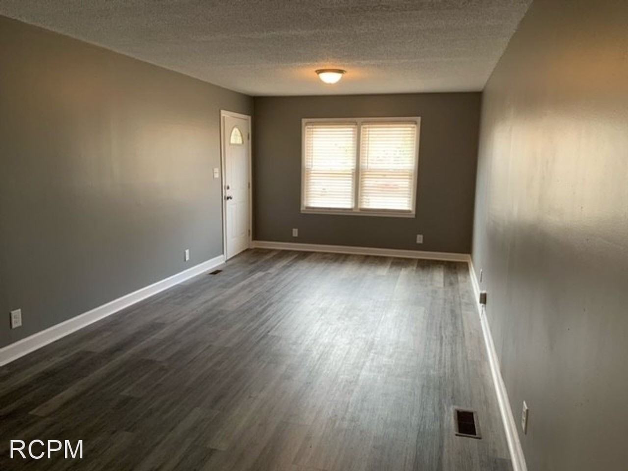3210 Tucker Dr Nw - Photo 3 of 13