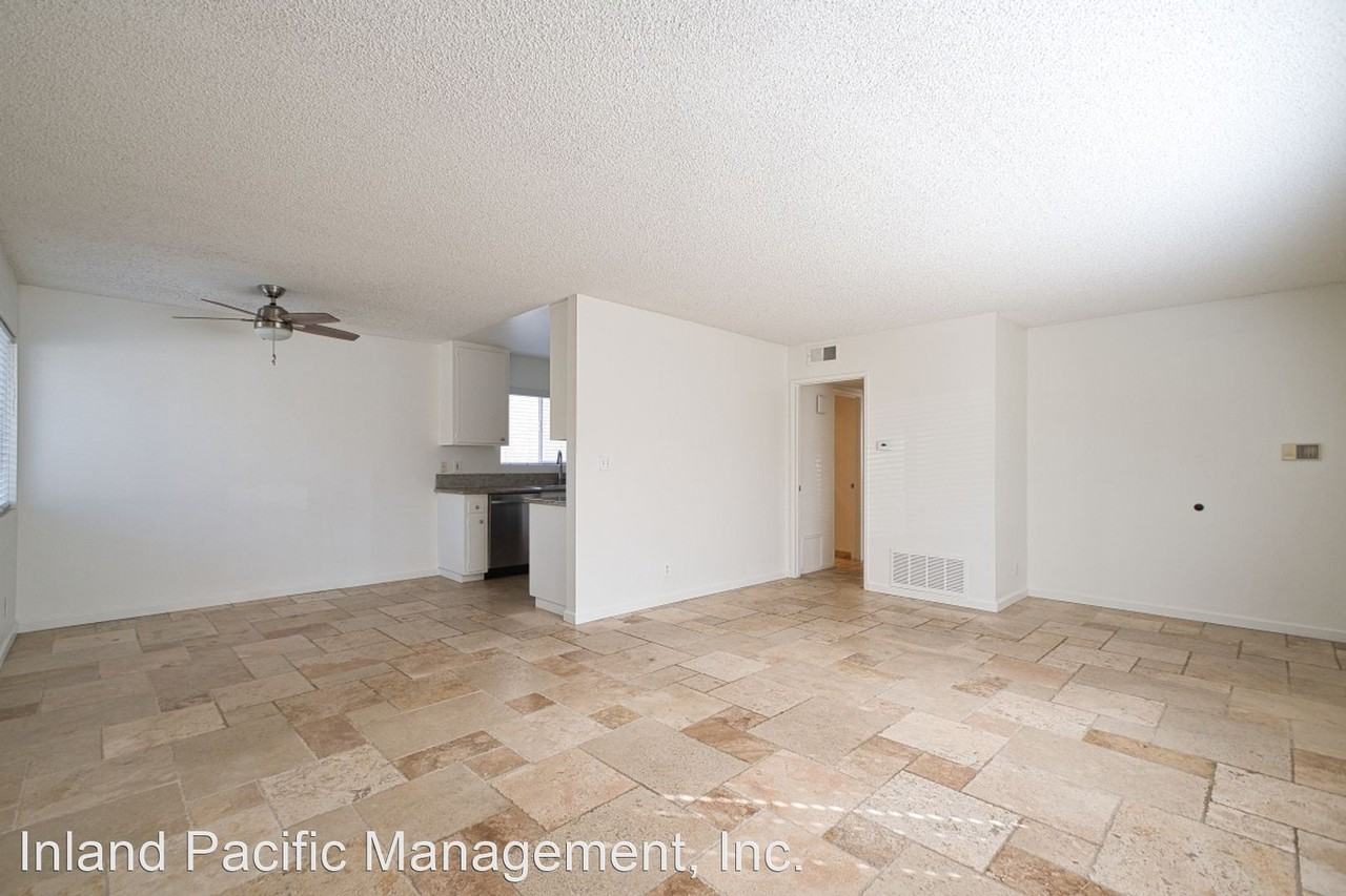 422 - 424 33rd Street - Photo 3 of 9