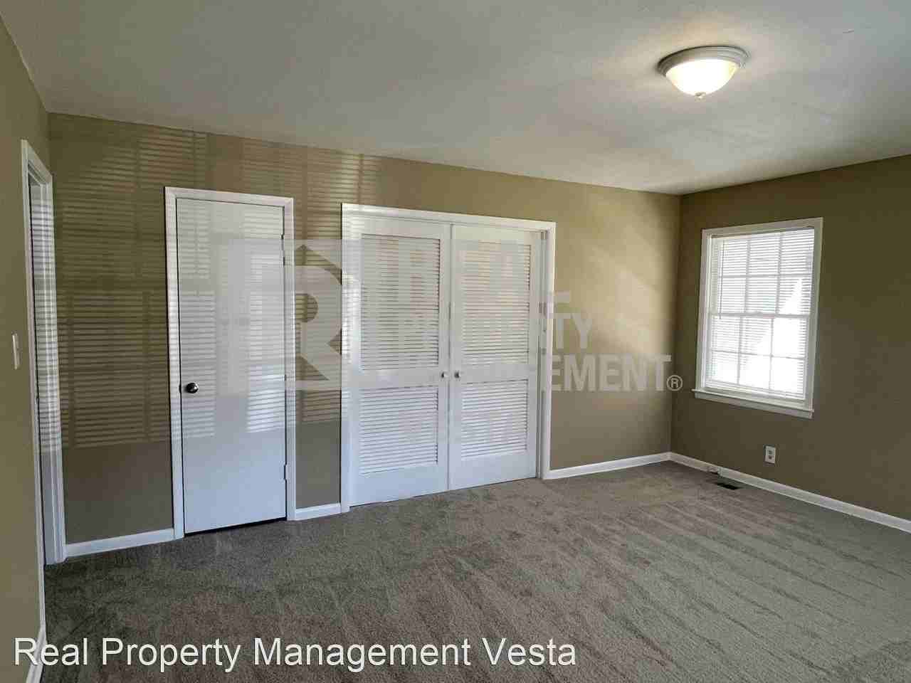 1575 Winston Dr - Photo 3 of 15