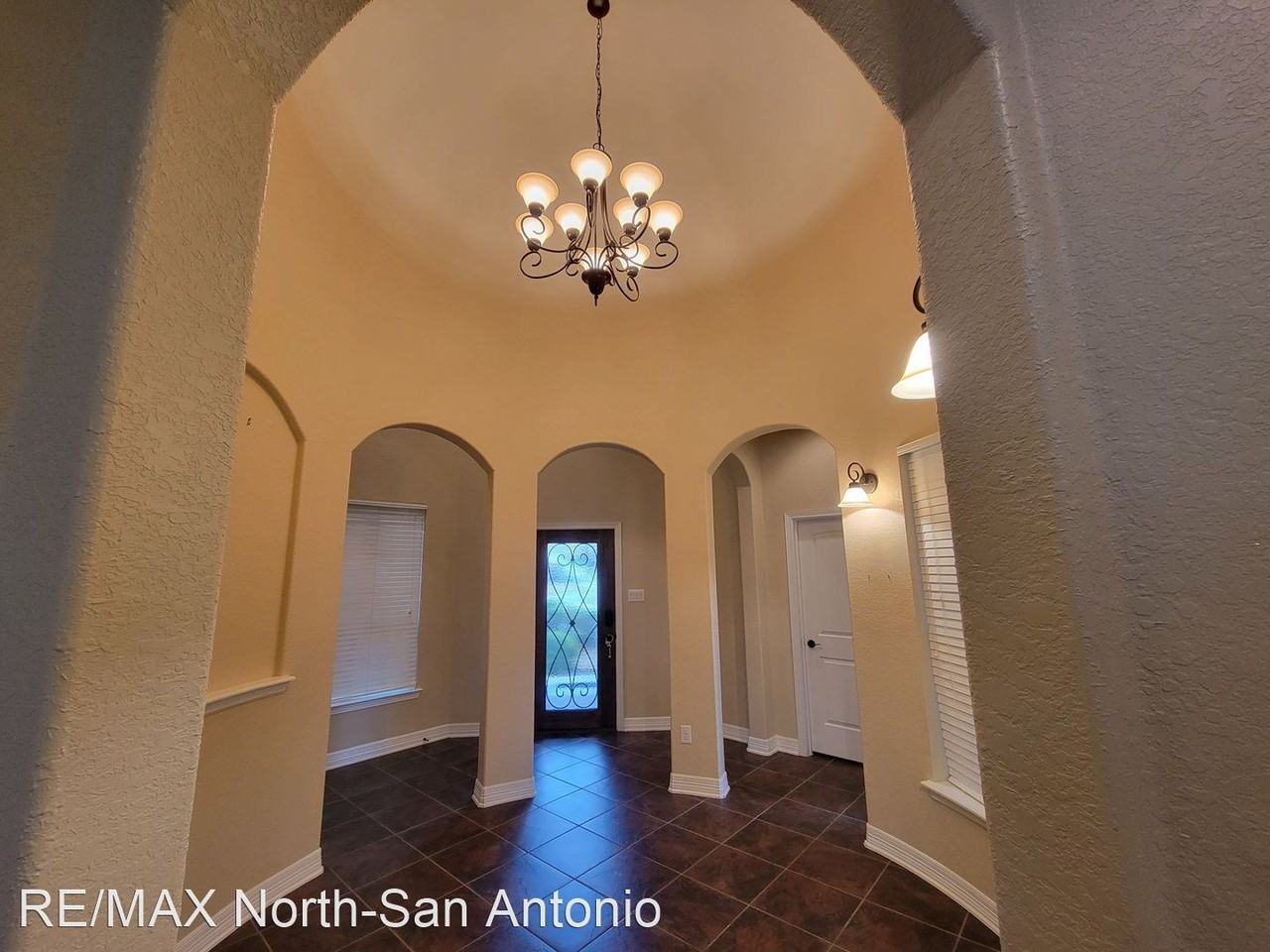 8123 Poconos Run - Photo 3 of 22