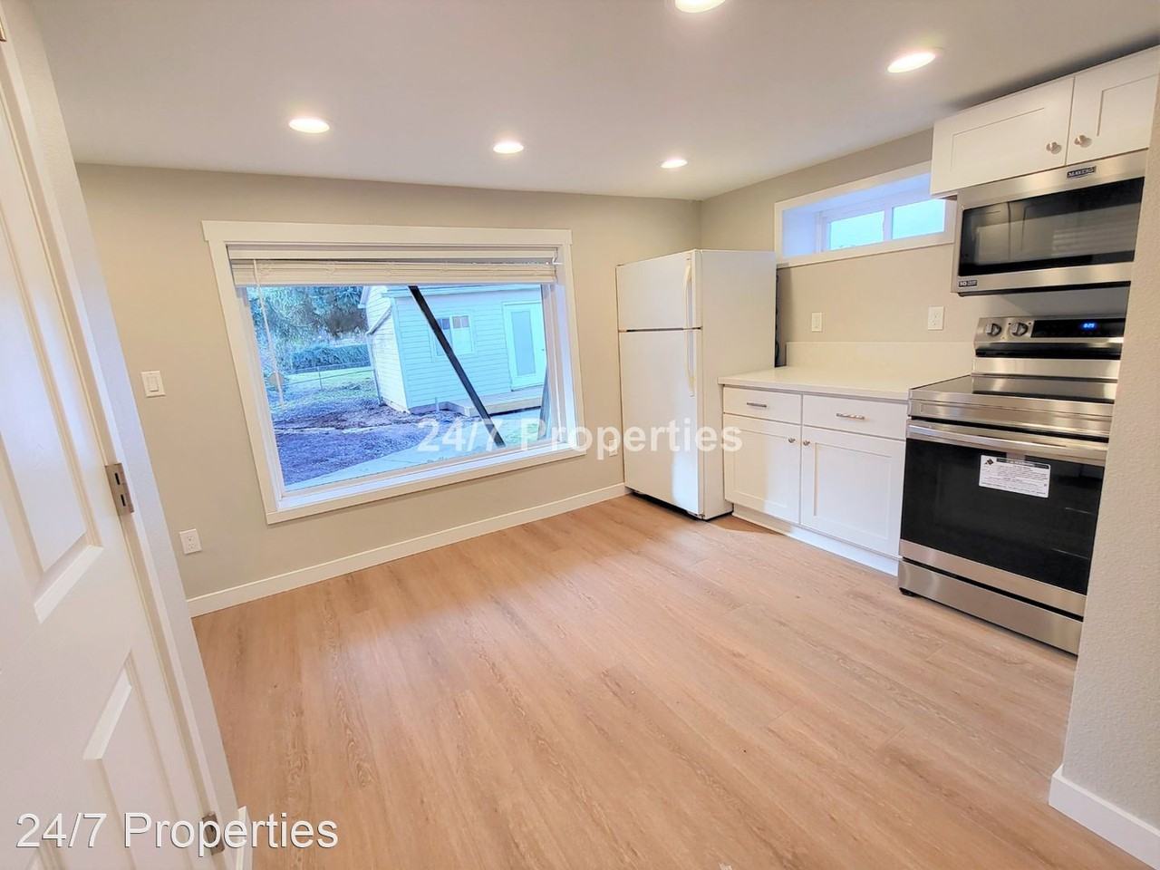 28 NE Bridgeton Rd. Apartments 28 Ne Bridgeton Rd, Portland, OR 97211