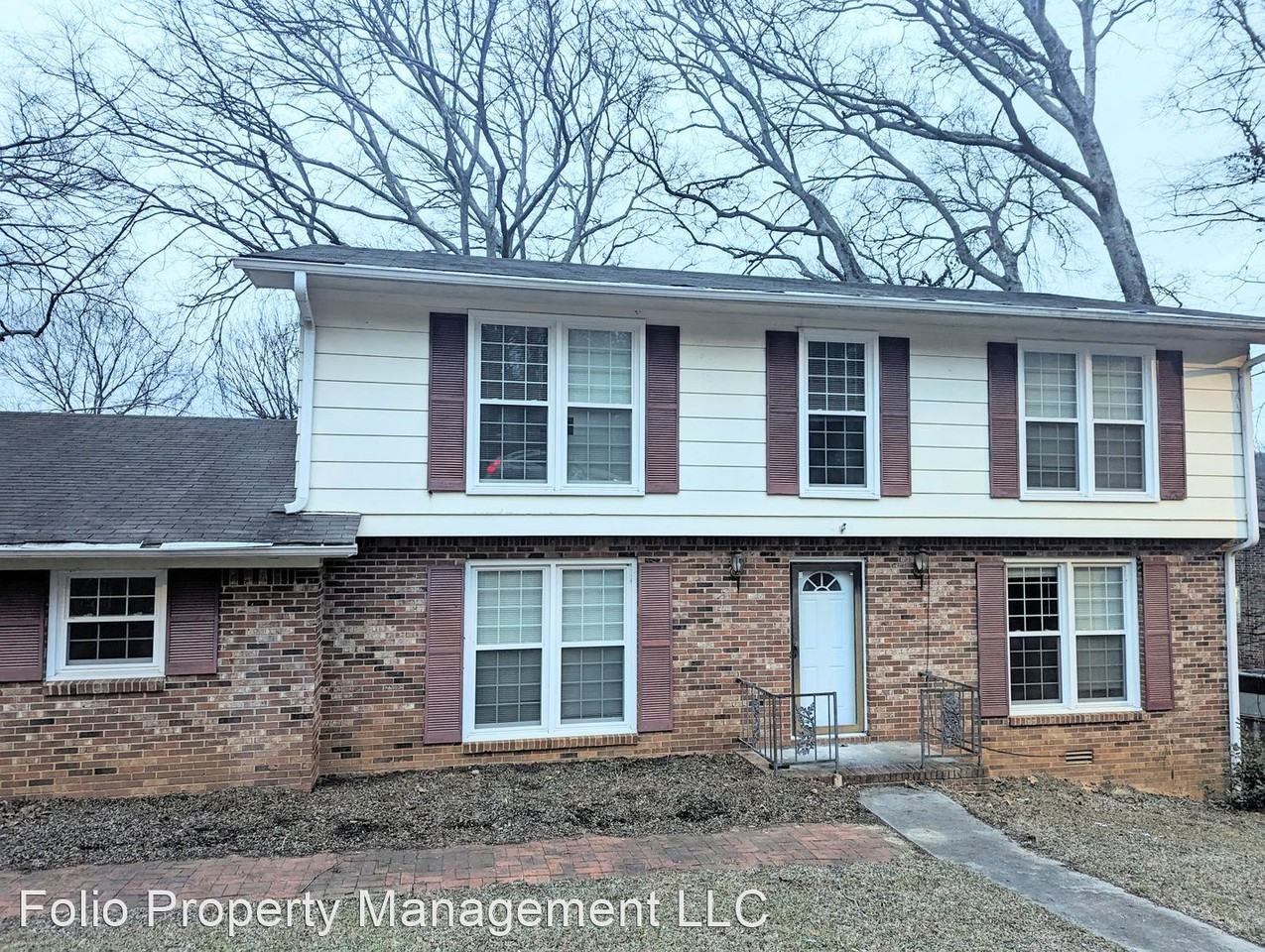 2101 Stapp Dr Ne - Photo 2 of 19