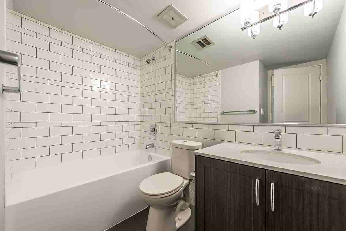 Sir Francis Drake Apartments 337 St. James St, Victoria, BC V8V 1J7