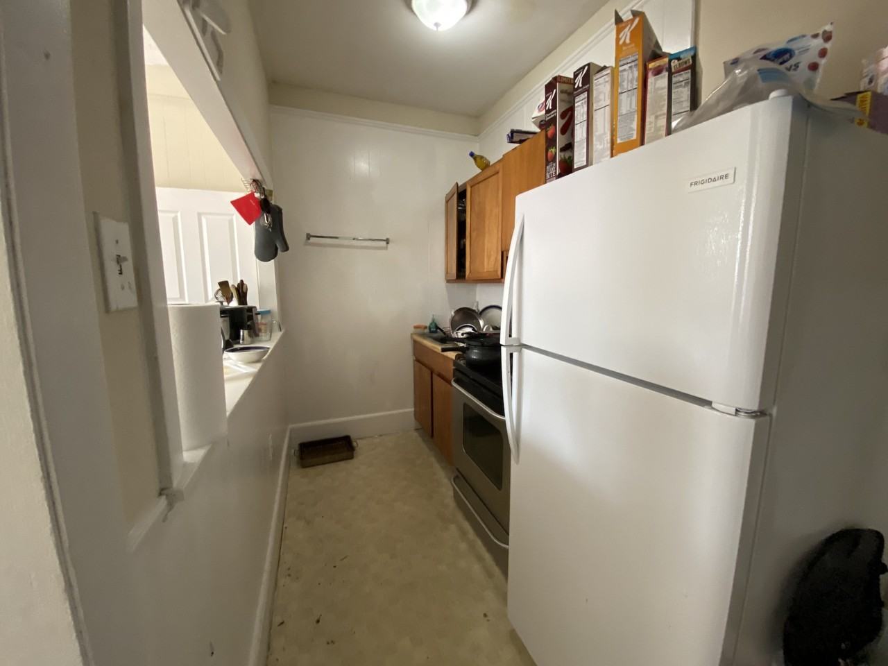 884 Huntington Ave #9 - Photo 3 of 15