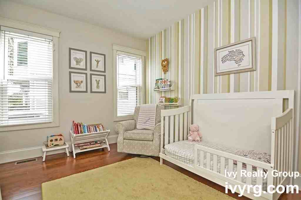 1108 Broadway #1 - Photo 5 of 11