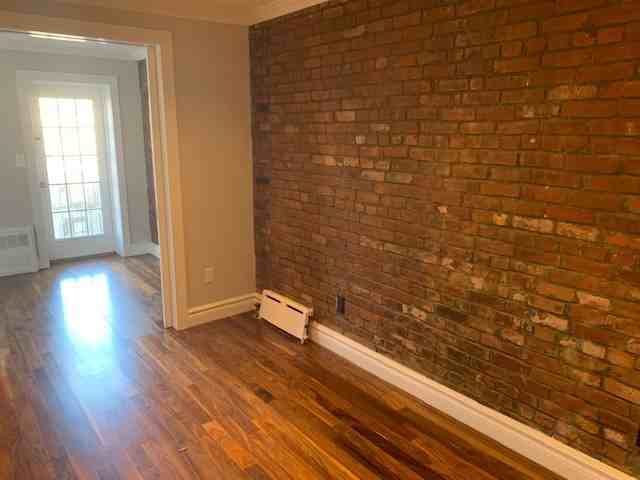 E 5th St #3A - Photo 2 of 5