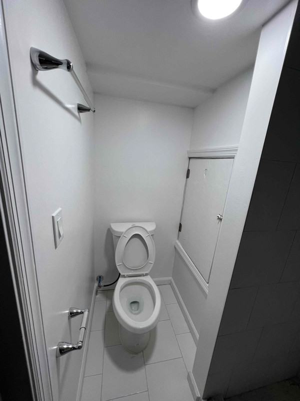 46 N Whittier St - Photo 2 of 11