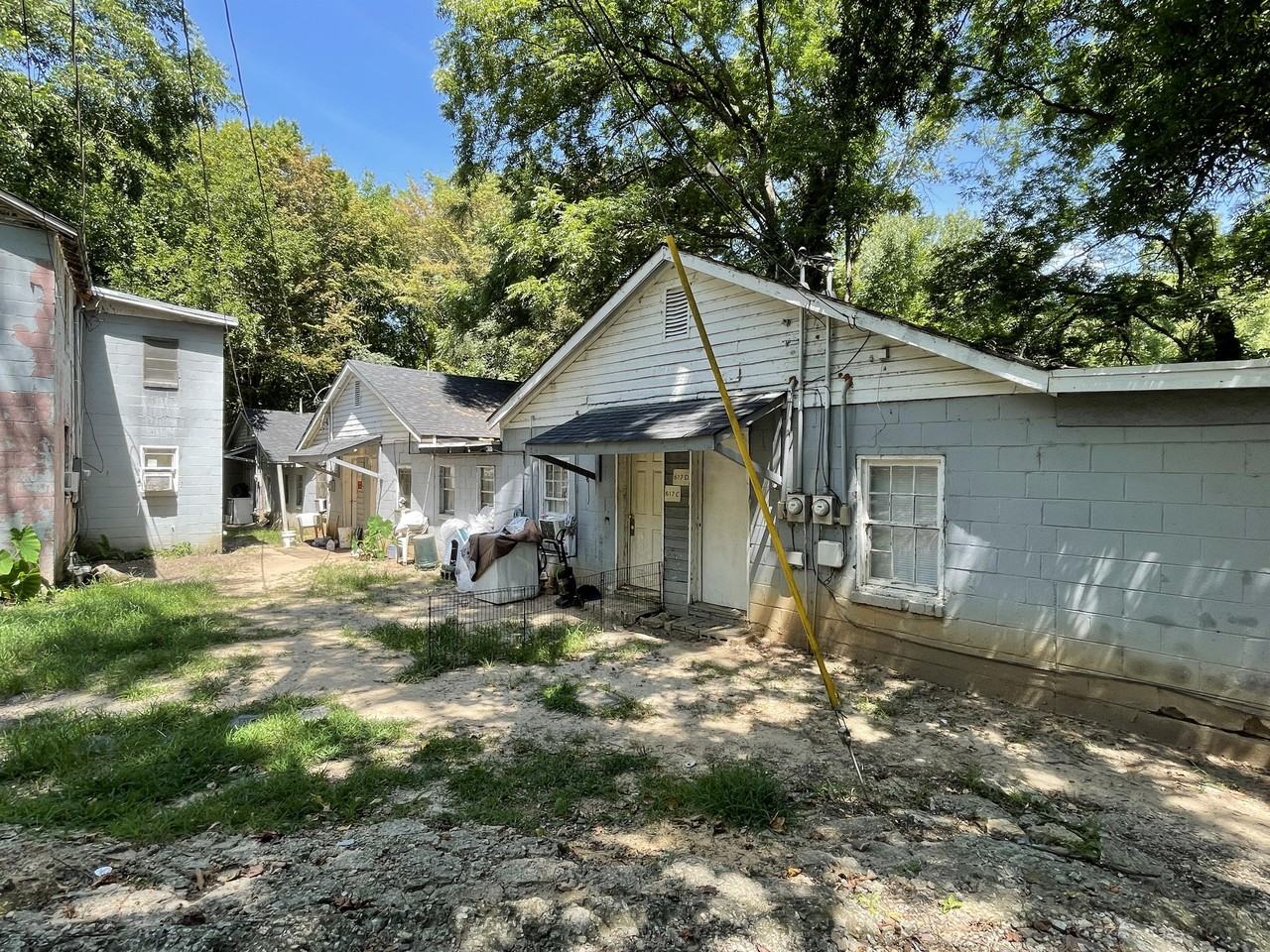 617 Hall Ave #B - Photo 5 of 5