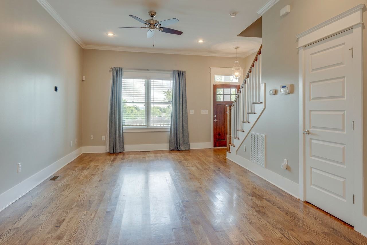 4532 Michigan Ave #1 - Photo 6 of 28