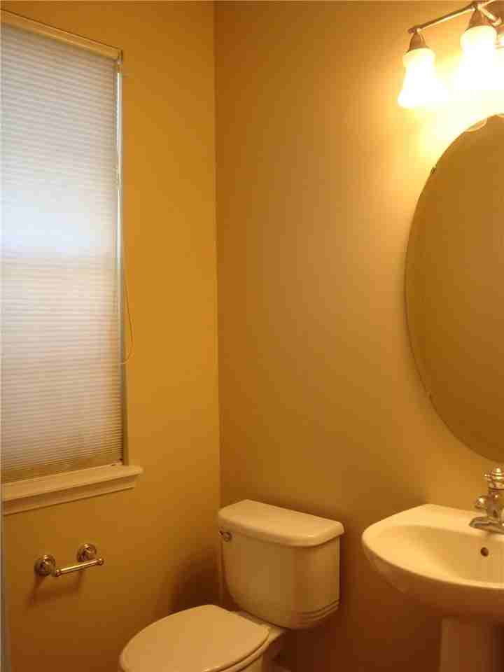 13032 Thames Dr #1 - Photo 5 of 29