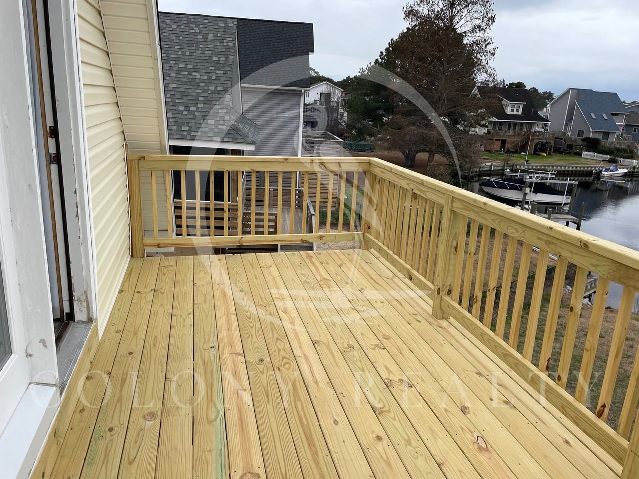 308 Harbour View Dr #1 - Photo 3 of 19