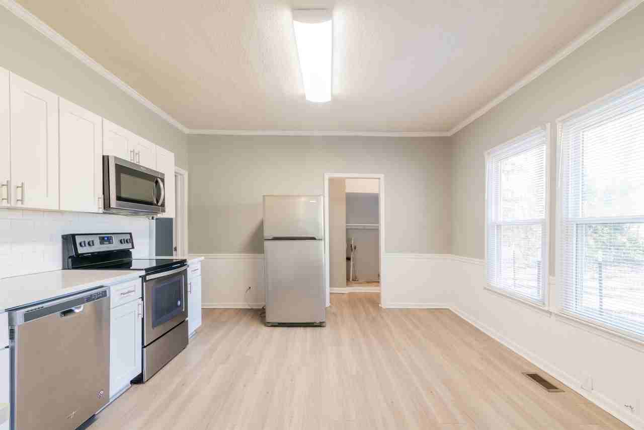 3 Linestowe Dr #1 - Photo 7 of 21