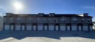 1040 Glenkirk Dr #D - Photo 1 of 1