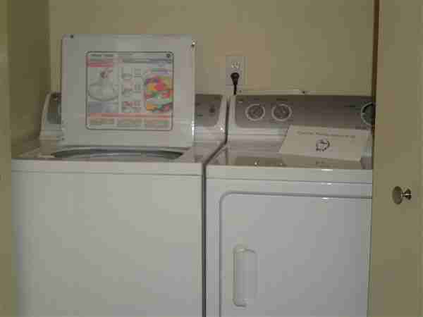 Burnside Gardens - Photo 2 of 14