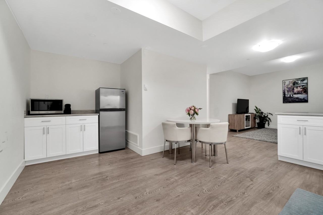 24655 101 Avenue - Photo 3 of 16