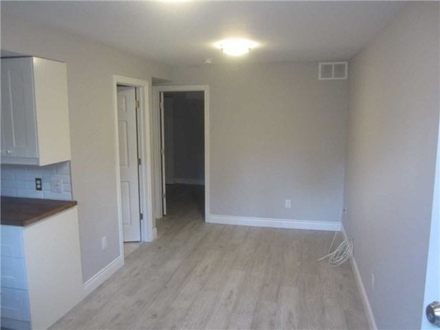 129 Lamb Avenue - Photo 3 of 10