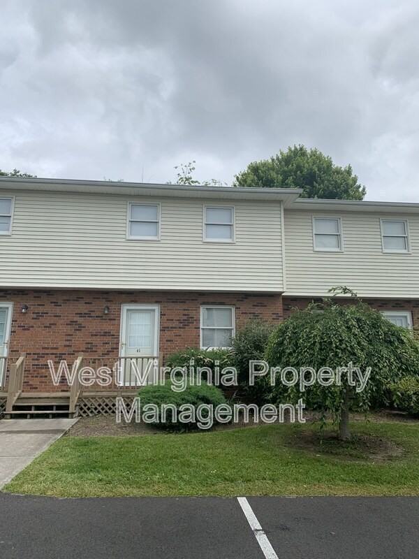 143 Cardinal Way #11 - Photo 2 of 9