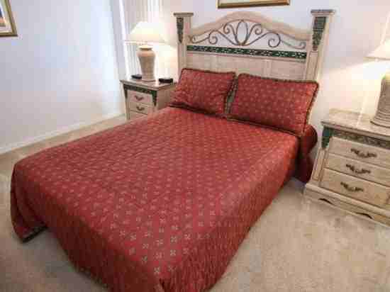 15919 Heron Hill St - Photo 3 of 13