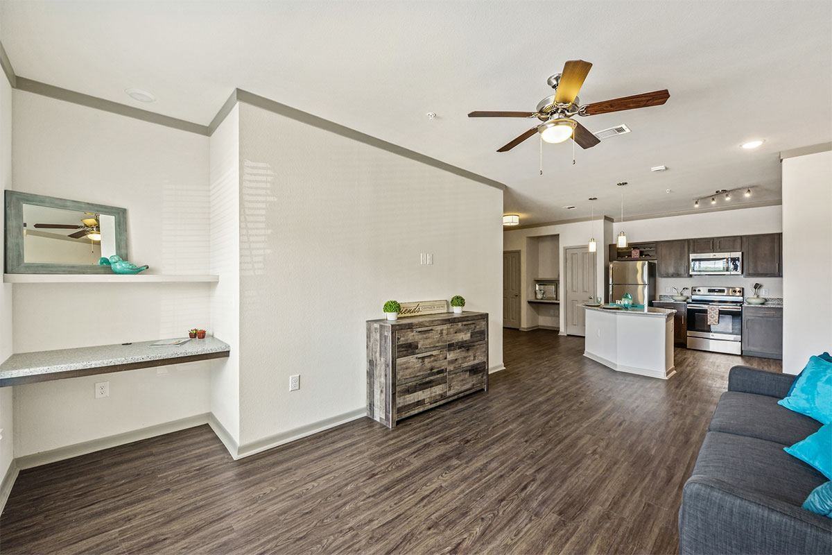 Champions Gate - Photo 6 of 35