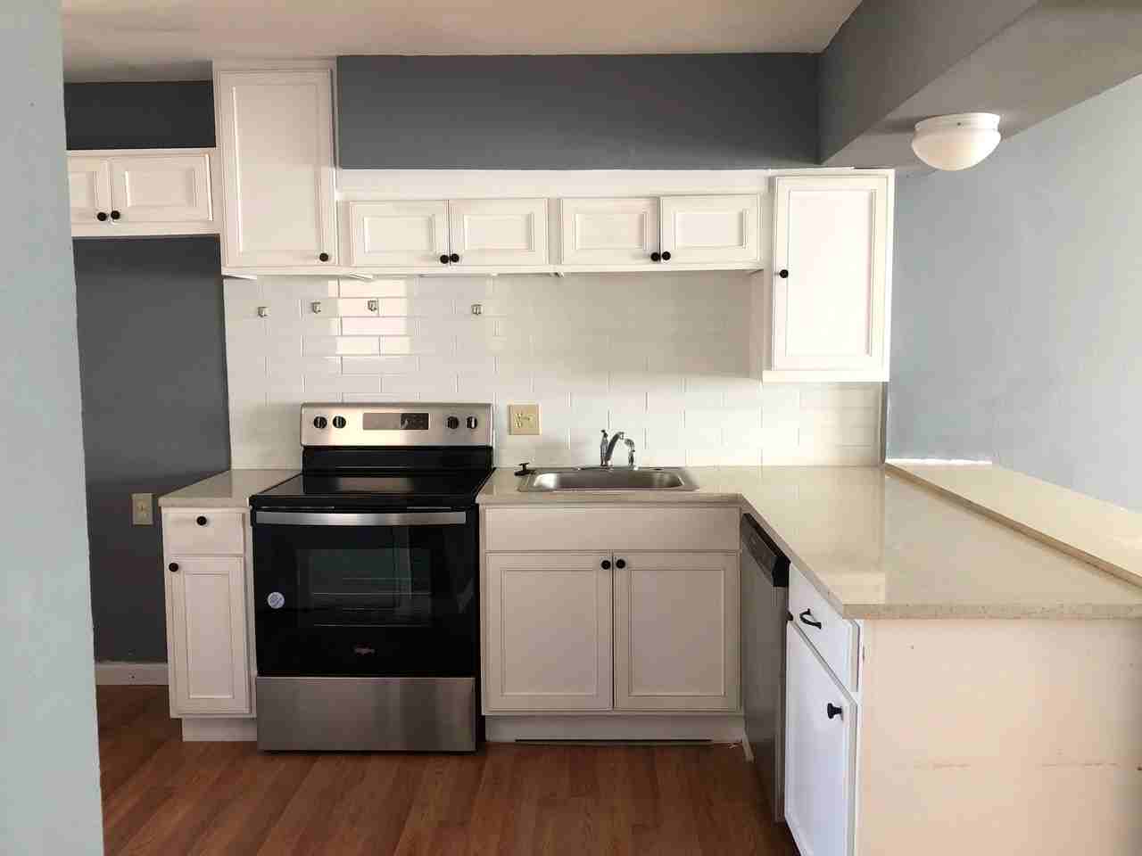 620 E Sears St #1 - Photo 7 of 21