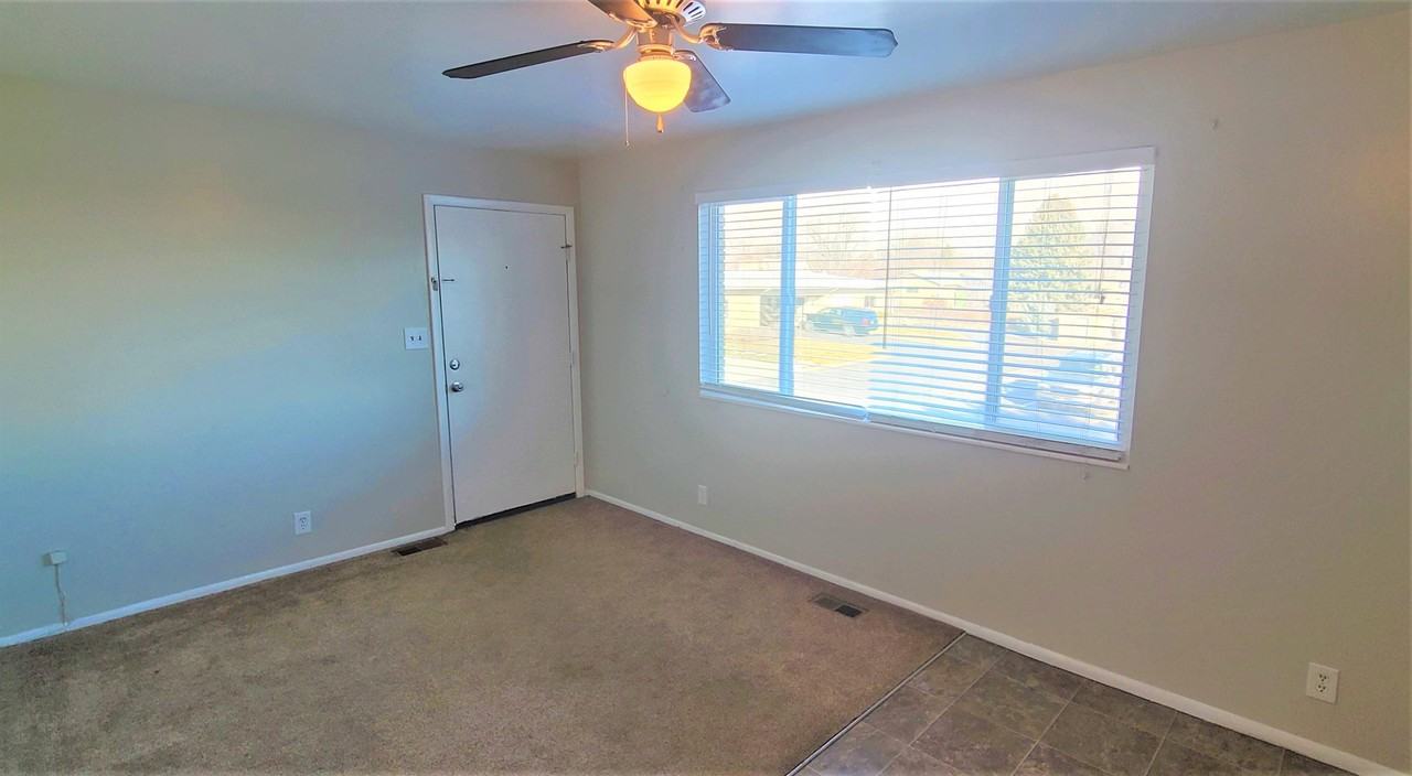 39 E 100 N #1 - Photo 3 of 16