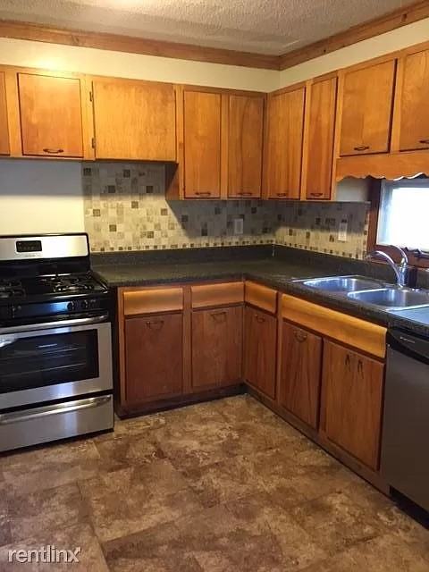 26 Pelton Ave #26 - Photo 2 of 14