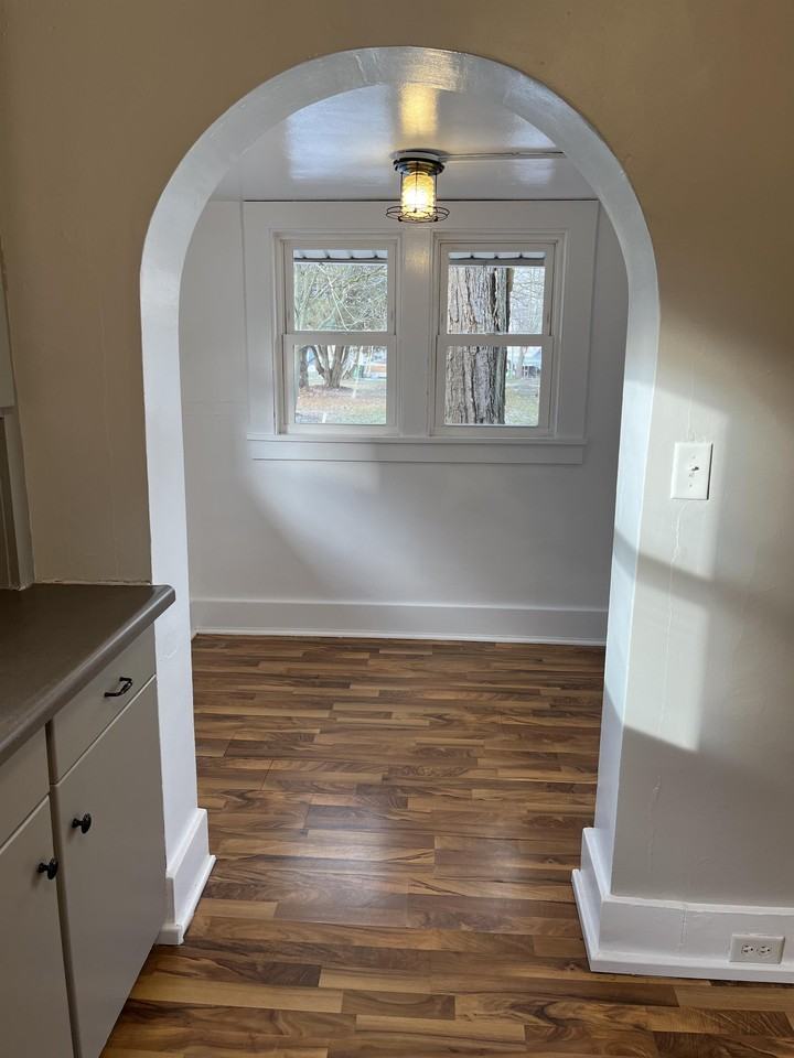 521 Garfield Ave #1 - Photo 4 of 30