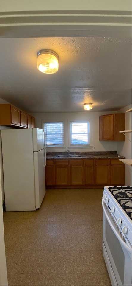 1317 20th St Rear #3 - Photo 3 of 11