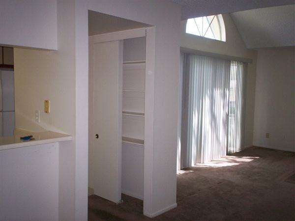 West Oaks Apartments - Photo 3 of 10