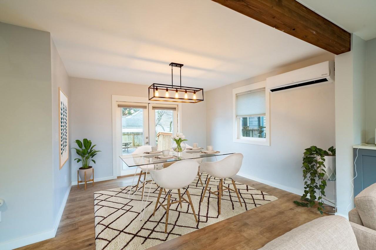 Fully remodeled Piedmont home by Woodlawn Park - Photo 5 of 27