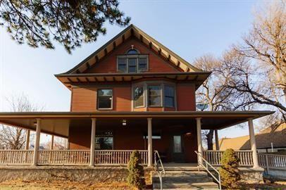 3008 O St - Photo 3 of 28