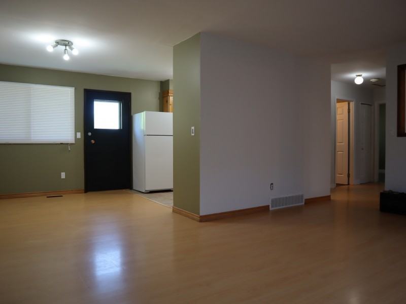 House with Recent Upgrades (Hammond) - Photo 3 of 41