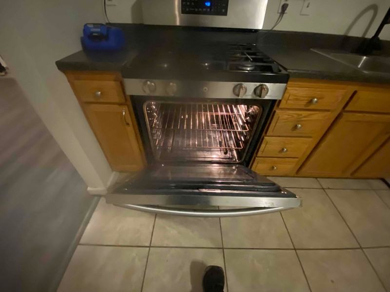 2154 W 8th St - Photo 3 of 9