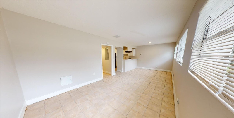 603 Woodbine St #4 - Photo 6 of 10