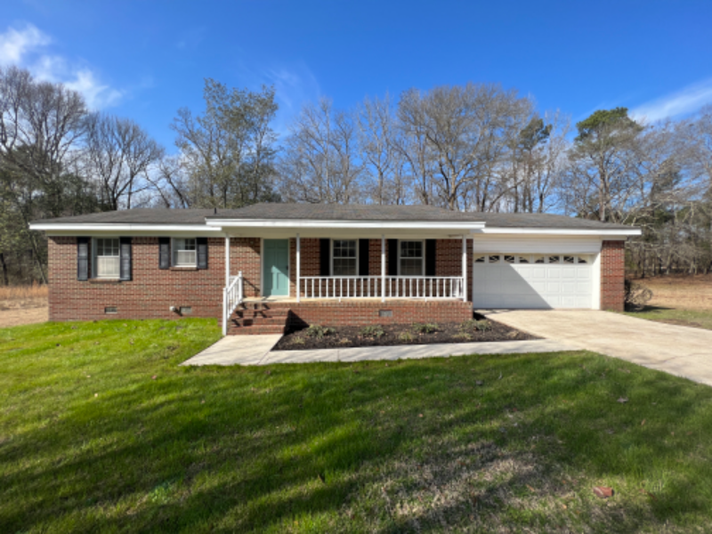 2840 Shady Ln W - Photo 2 of 18