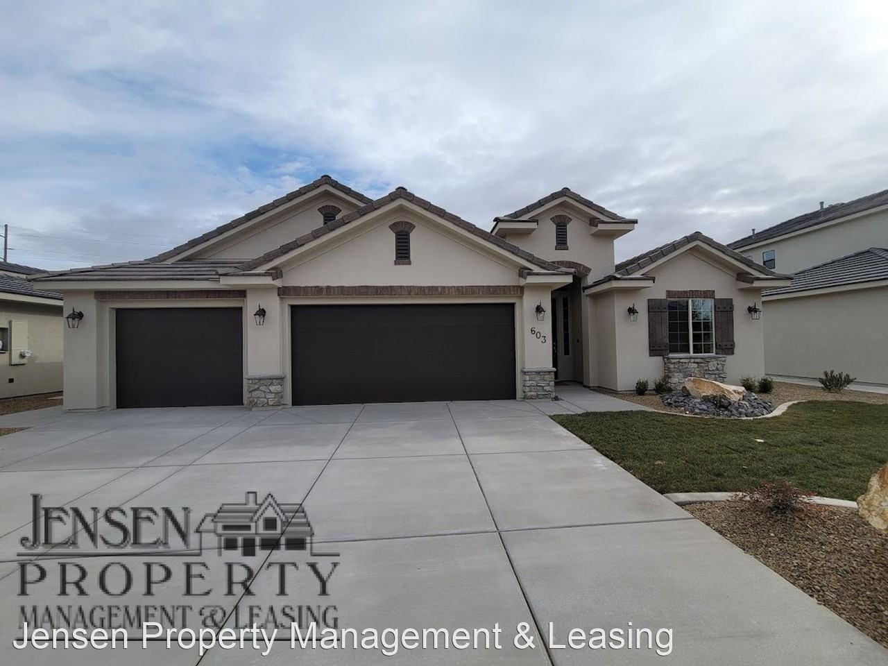 603 S Balancing Rock Dr - Photo 2 of 34