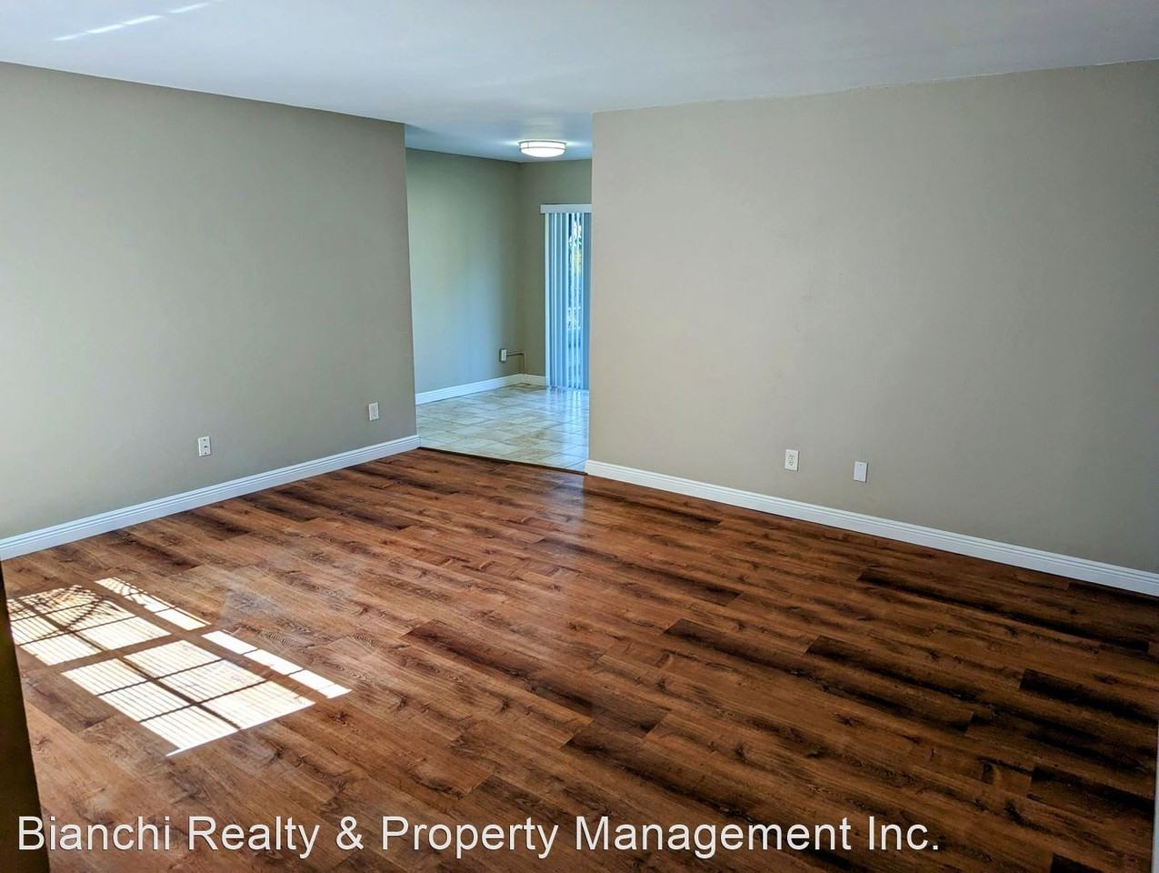 12909 83rd Ave - Photo 2 of 7