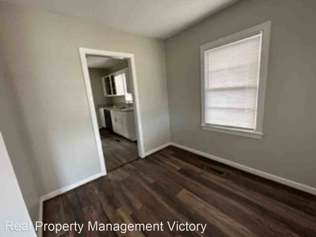 6121 Court M - Photo 3 of 9