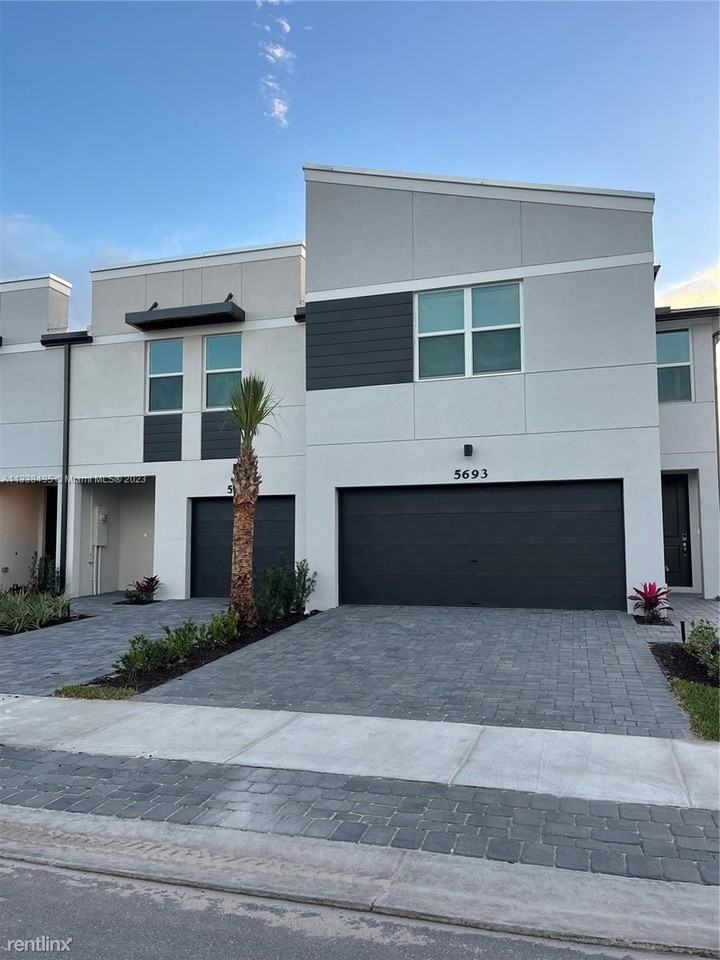 5693 Mentmore Dr #129 - Photo 2 of 33