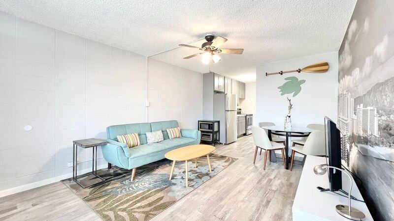 1720 Ala Moana Blvd #B807 - Photo 5 of 42