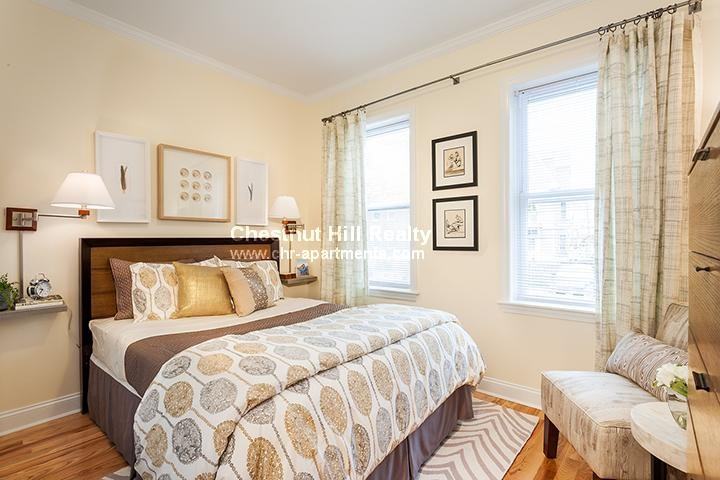 Chauncy St #9 - Photo 3 of 9