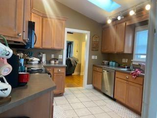 747 Losey Blvd N - Photo 6 of 8